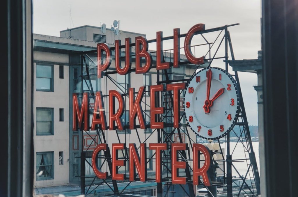 Iconic Pike Place signage